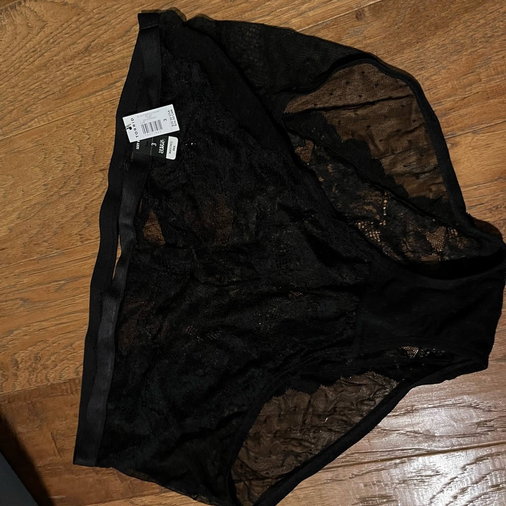 Chic Black Lace Women's Panties